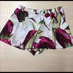 H&M Floral Shorts high waisted